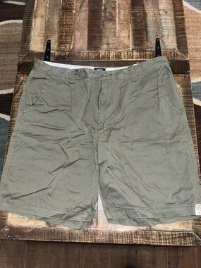 St. John's Bay Olive Green Flat Front Men's Shorts